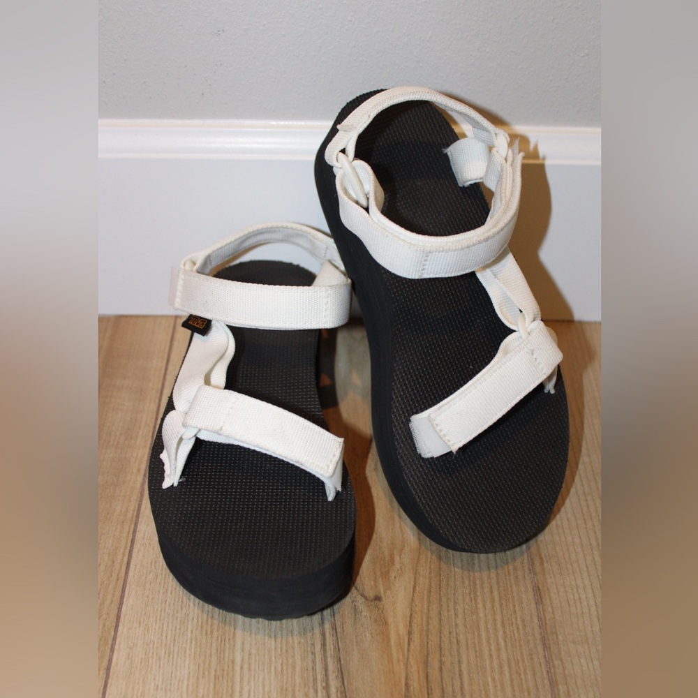 Teva Universal Sandal